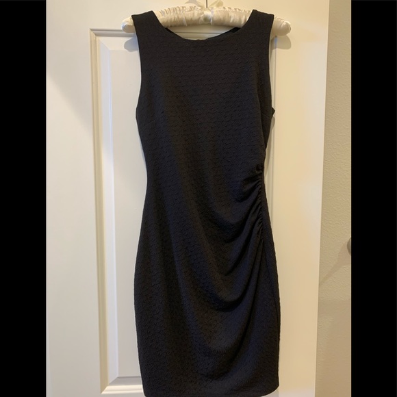 Show off your curves! - Picture 1 of 2